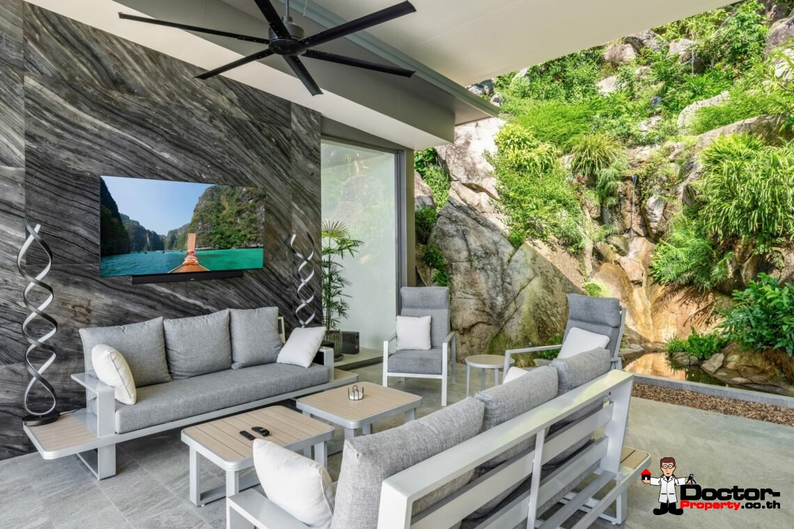 Modern Luxury Villa with Exhilarating Panorama in Na Mueang, Koh Samui – For Sale